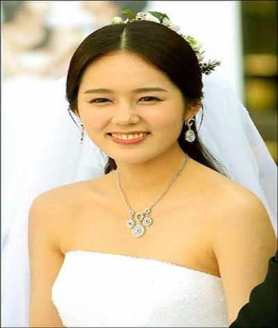 uptownbrides.com/asian-brides
